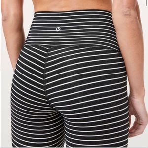 Lululemon Wunder Under High-Rise Tight 28”